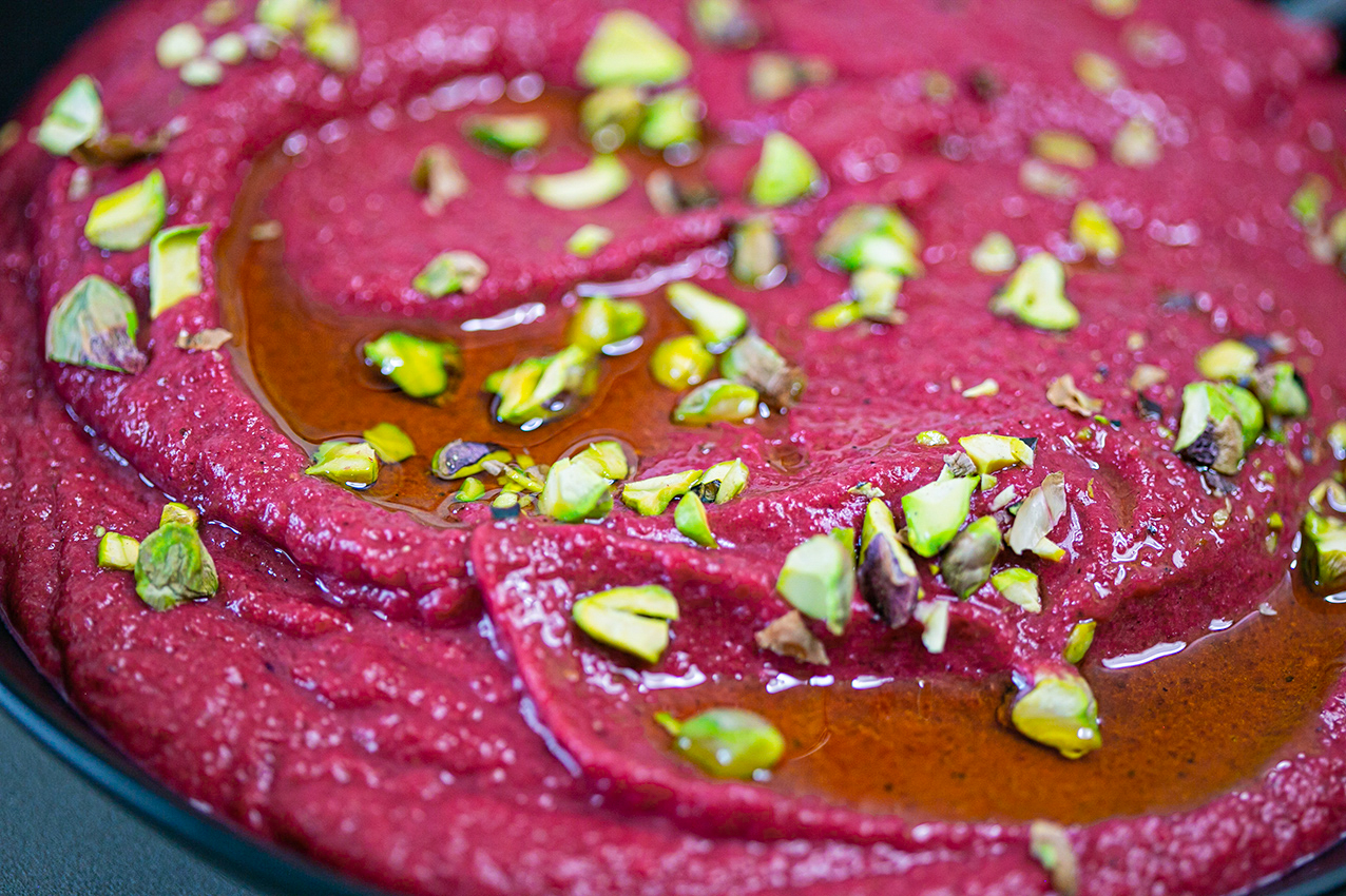 Beetroot Hummus 