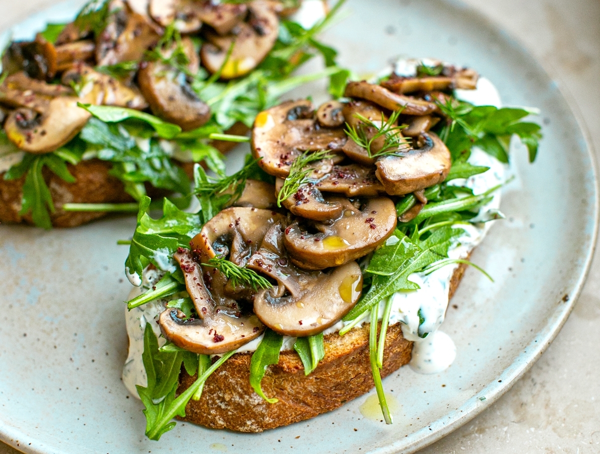Creamy Mushroom Dill Toast
