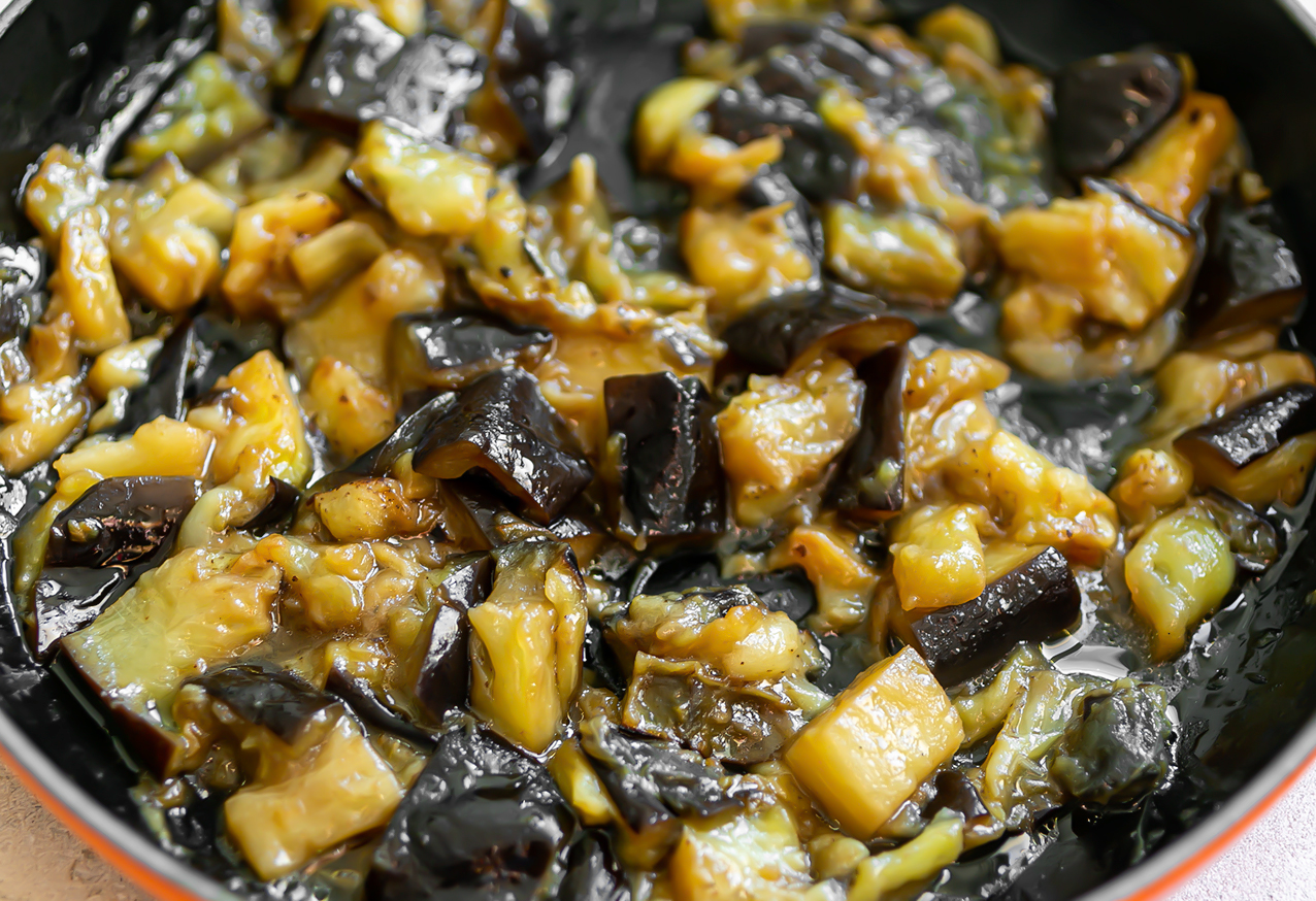 aubergine Bulgar Pilaf